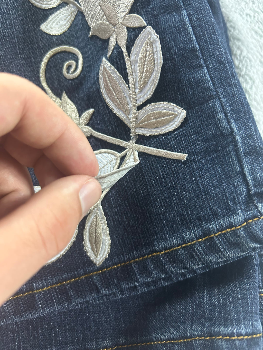 Jeans Shorts Rare Rose Design
