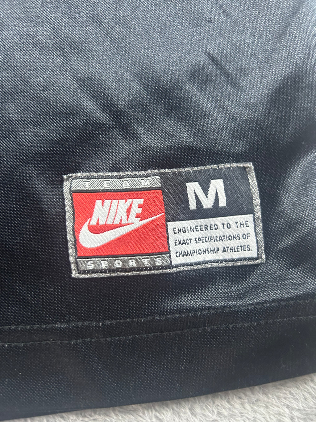 2000s Nike Shirt Black White