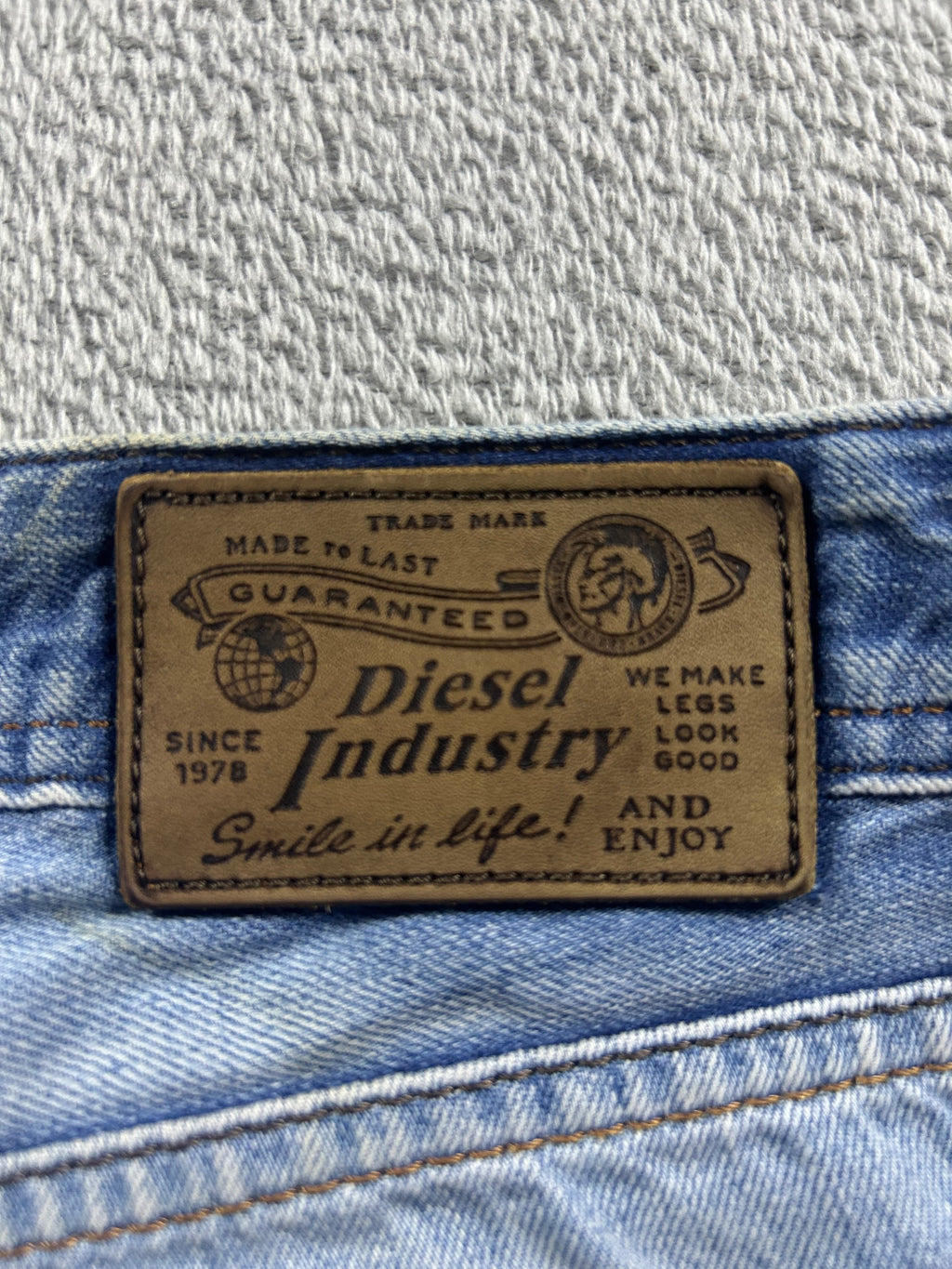 Diesel Jeans Washed Blue Straight-Baggy